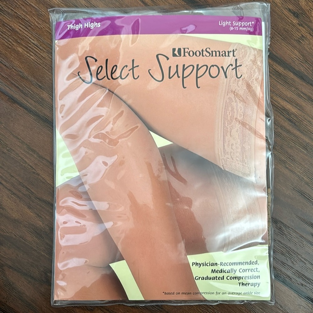 FootSmart Select Support Light Support (8-15mmHg) Thigh Highs